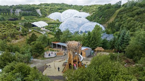  The Eden Project: Thưởng thức Thiên Nhiên ngoạn mục và Khám Phá Sự sáng tạo tuyệt vời của Con người!