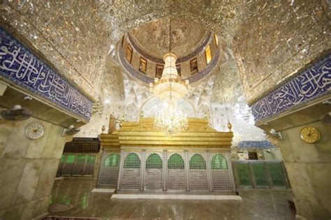  Shahzadeh Hussein Shrine: Một Kiệt Tác Kiến Trúc Sống Động!